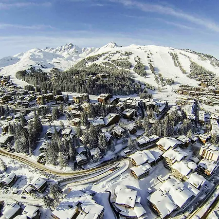 1850 Skis Aux Pieds